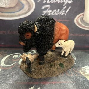 Buffalo w/ Baby statue